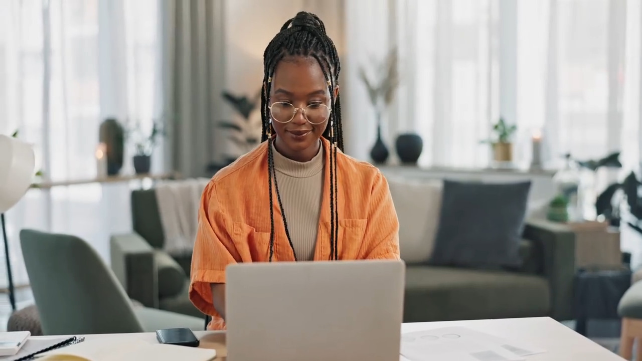home-office-video-thumnail